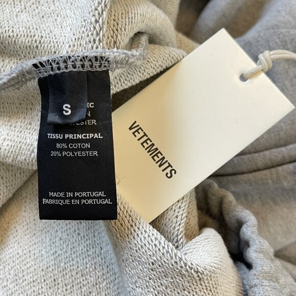 VETEMENTS - RARE Made in Europe EU Logo Prisoner FW21 Limited Edition - Picture 11 of 16